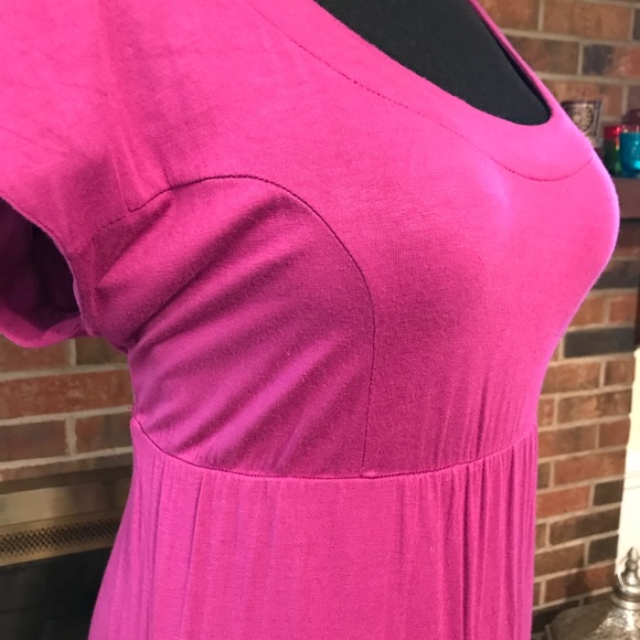 Spring + Mercer fuschia dress - Picture 2 of 5